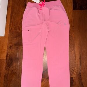 Figs Chalk Pink Kade Cargos